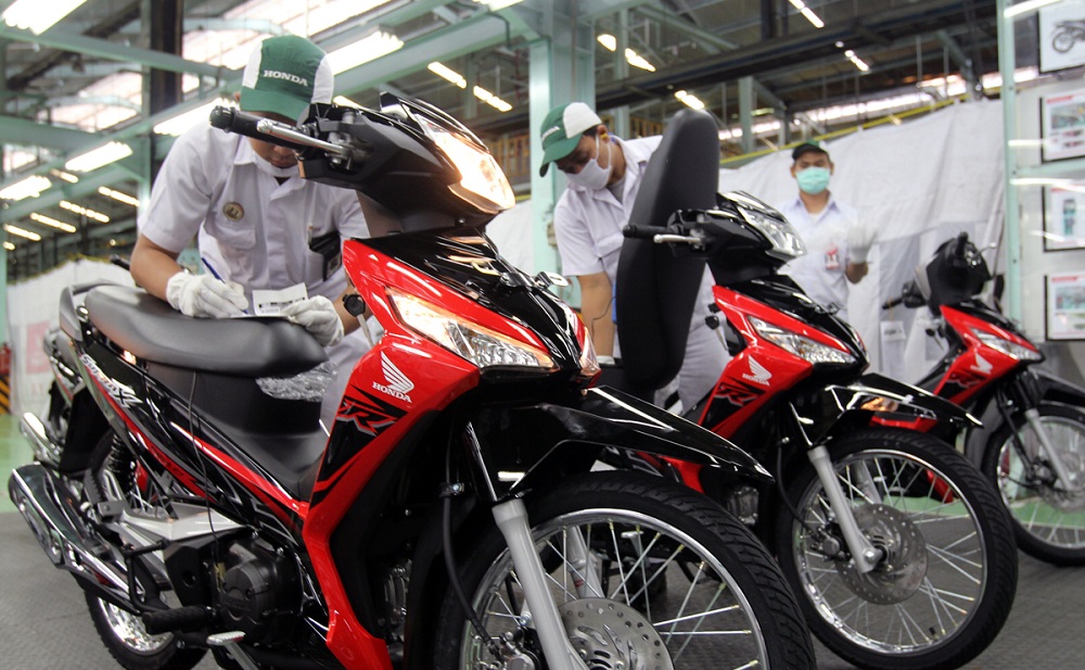 Spesifikasi Supra X 125 Tahun 2014. Kenali Spesifikasi Teknis dan Photo Gallery New Honda Supra X