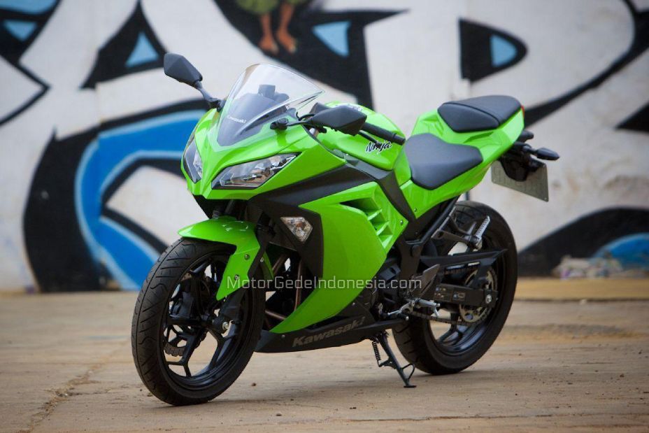 Moge Dibawah 50 Juta. Motor 4 Silinder Dibawah 50 Juta, ini Referensi Pilihannya