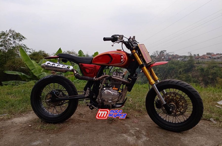 Modifikasi Motor Megapro 2010. Megapro”2010-Bandung: Satukan Gaya Flat Tracker & Bobber