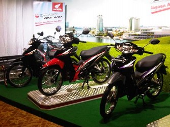 Kelemahan Honda Revo Fit 2011. Revo Fit, bukan sekedar Pricing Strategy