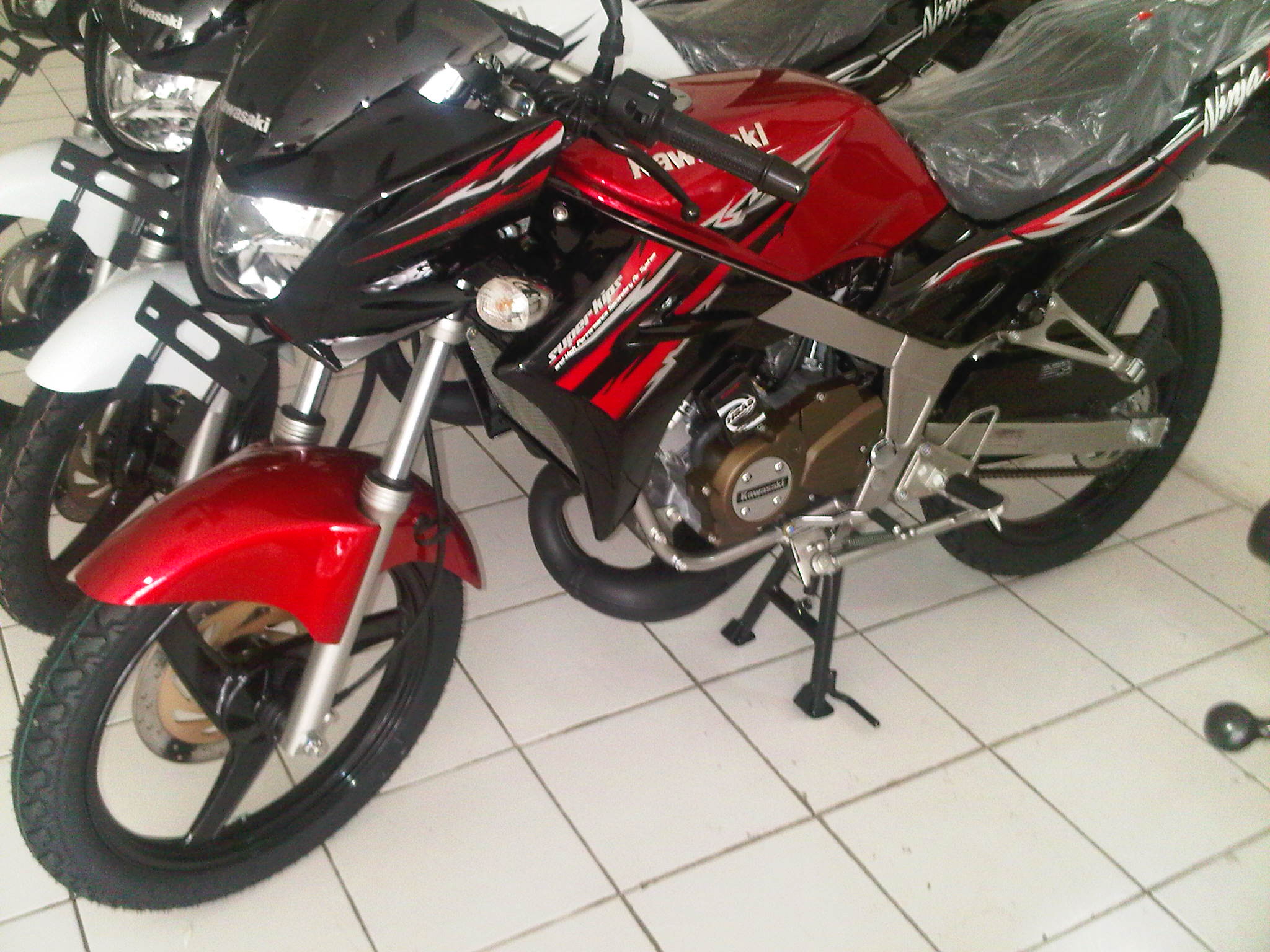 Cara Pasang Velg Ninja Rr. Ninja 150L cocoknya pakai velg RR ya?