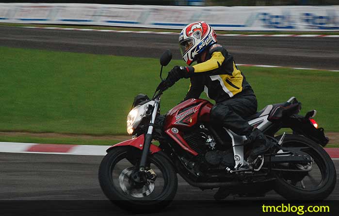 Yamaha Byson Berapa Cc. Yamaha Byson Dinobatkan sebagai Bike of The year 2011 Versi