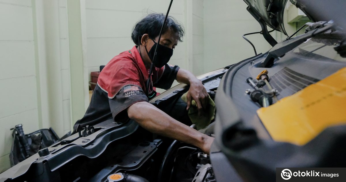 Cara Mengganti Carbon Brush Dinamo Starter. Biaya Service Dinamo Starter Mobil di Bengkel Jika Bermasalah