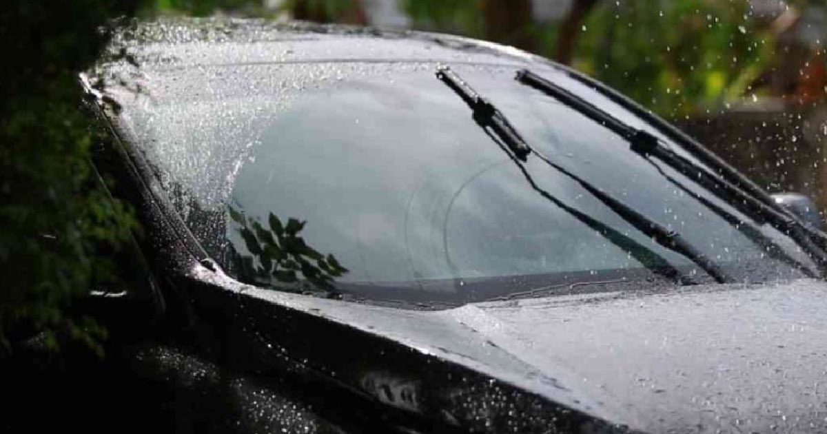 Cara Melenturkan Karet Yang Sudah Keras. Ganti Karet Wiper Mobil, Pilih Baru atau Perbaiki Saja?