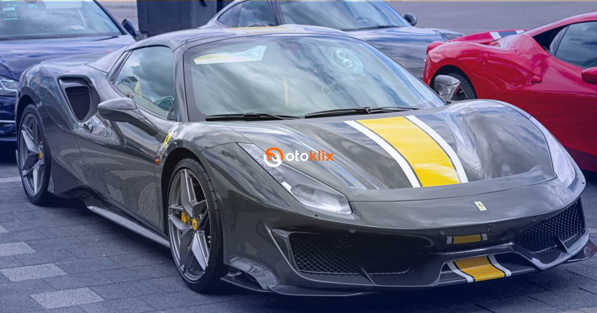 Jenis Mobil Ferrari. Harga Mobil Ferrari di Indonesia, Sampai Berapa Miliar?