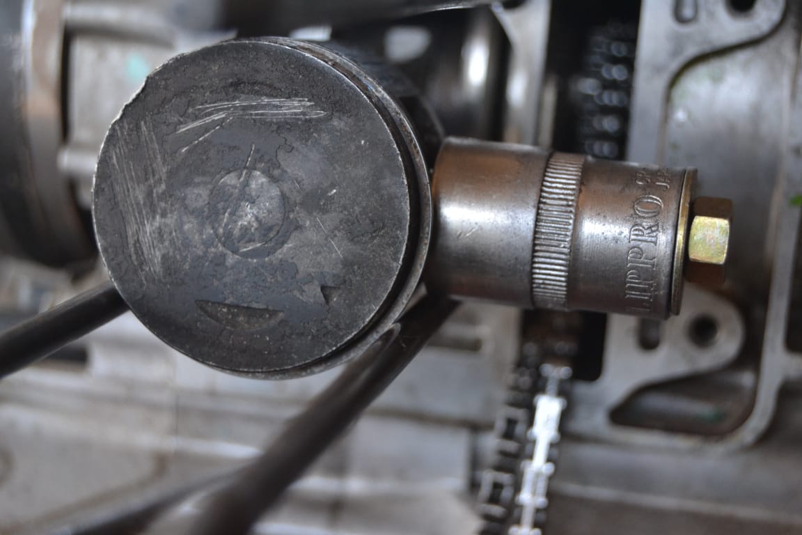 Cara Melepas Magnet Rx King Tanpa Treker. Tips Cabut Pen Piston Motor, Tanpa Perlu Di Ketok Cukup Pakai