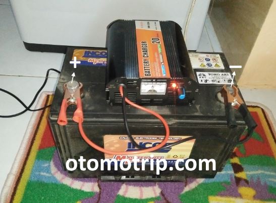 Skema Rangkaian Charger Aki Otomatis. Gambar Rangkaian Sederhana Charger Aki Mobil dan Motor