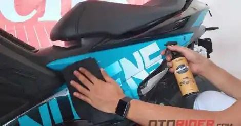 Pengkilap Body Motor Yang Tidak Merusak Cat. Apakah Produk Pengkilap Bodi Motor Bisa Merusak Lapisan Cat?