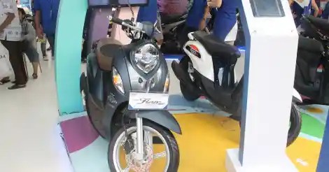 Fino Vs Scoopy 2018. Sama-Sama Mengusung Retro Modern Antara Honda Scoopy Vs