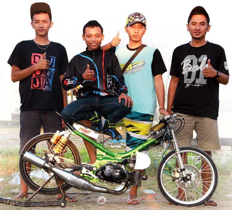 Ukuran Gigi Rasio Fiz R Standar. YAMAHA F1Z R, BLITAR : MATIC GIGI 3 DAN 4 LAHAP 8,2 DETIK