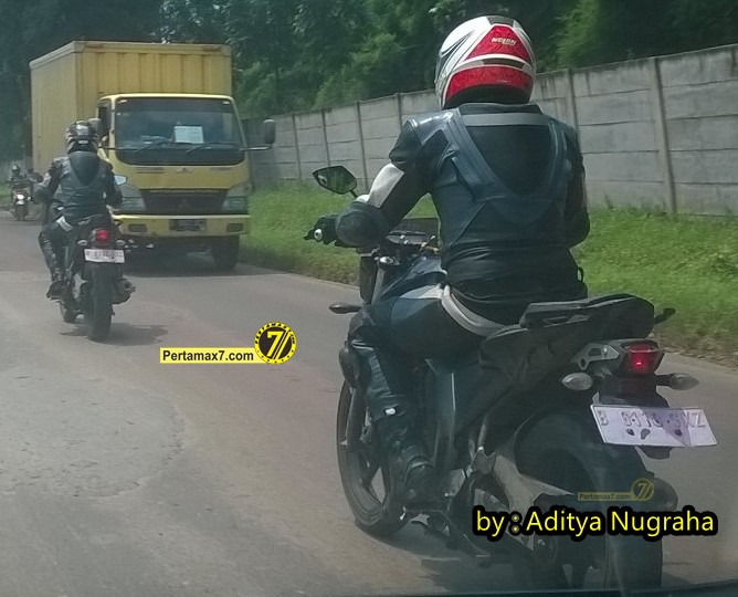 Spakbor Belakang Byson. Testimoni Pembaca akan Yamaha Byson Injeksi, Persis FZ16 FI