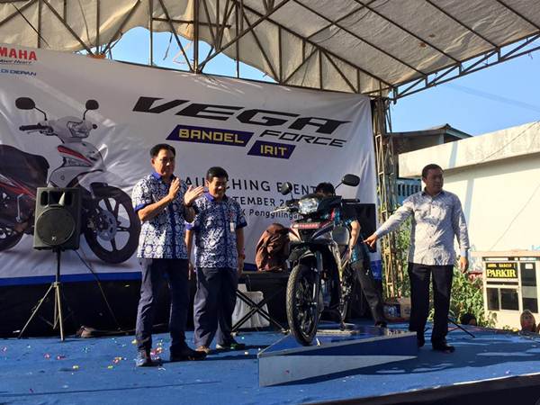 Modifikasi Vega Force Injeksi. Yamaha Vega Force Injeksi Euro 3 Resmi Hadir, nih 4 Warna dan