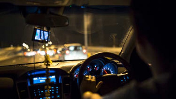 Perjalanan Malam Naik Motor. Perhatikan Hal ini Jika Anda Melakukan Perjalanan Malam Hari