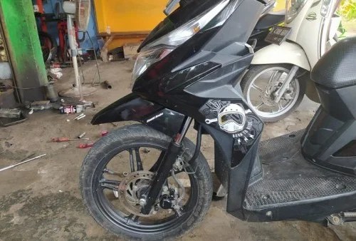 Kunci Suling Shock Depan. Honda BeAT Street Alami Gejala 'Jeduk' di Shock Depan, Apa