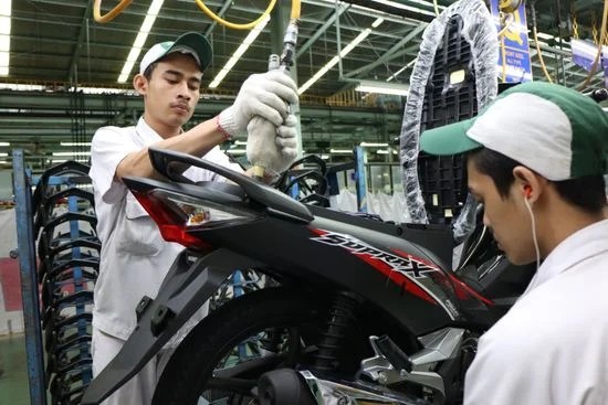 Sejarah Honda Supra. Sejarah Singkat Honda Supra Series, 25 Tahun Temani Keluarga