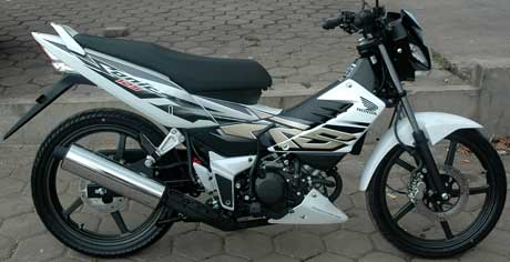 Shock Depan Cs1 Sama Dengan. (Sebaiknya) Honda Bikin CS-1 Berwujud Sonic!!!