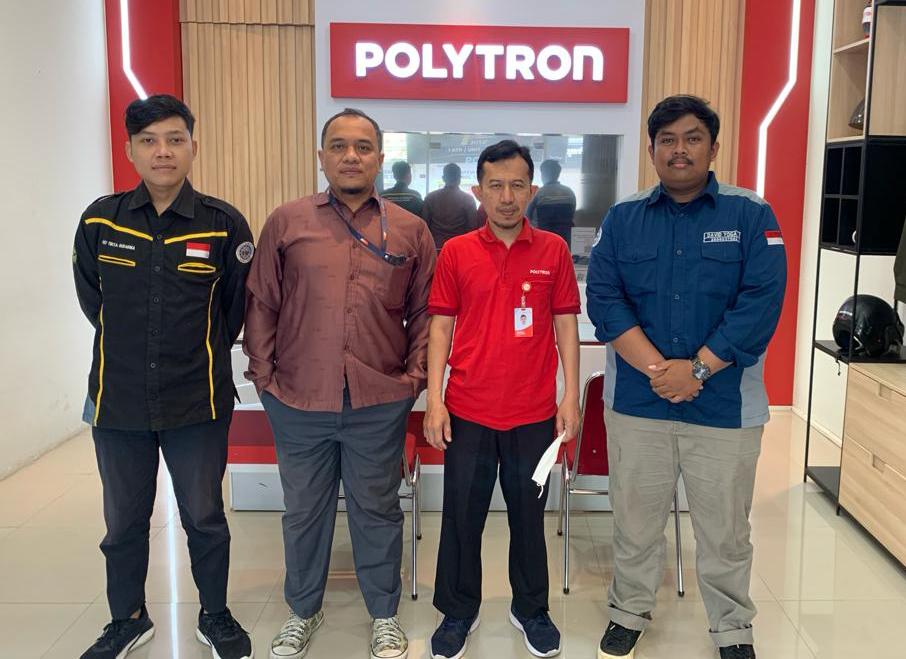 Service Centre Polytron. Penerjunan Mahasiswa PVTE UAD: Praktik Kerja di Sekolah Robot