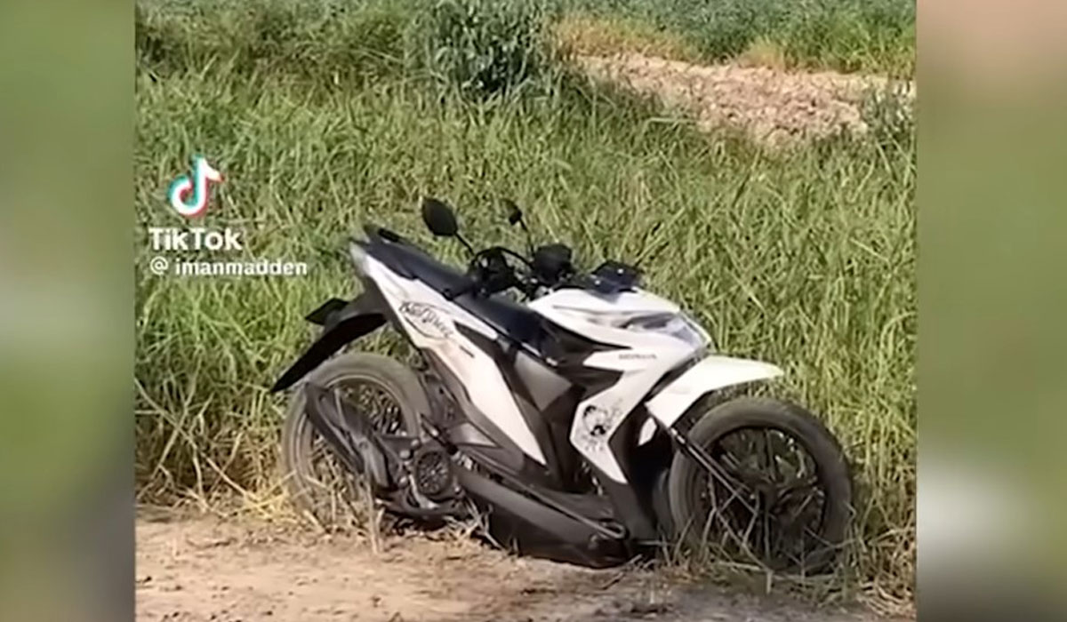 Kata Kata Honda. Viral! Rangka Motor Honda Karatan dan Patah, Ini Kata AHM