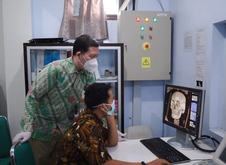 Pen Tulang Jari Tangan. Bedah Tulang dan Sendi (Orthopedi)