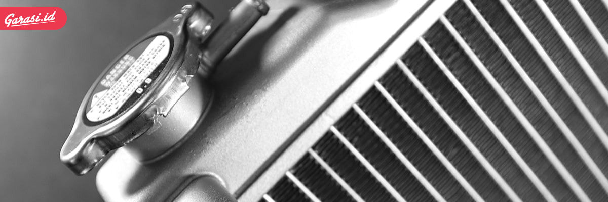 Penyebab Air Radiator Mobil Keluar Dari Tabung Cadangan. Penyebab dan Solusi Air Radiator Mobil Kotor