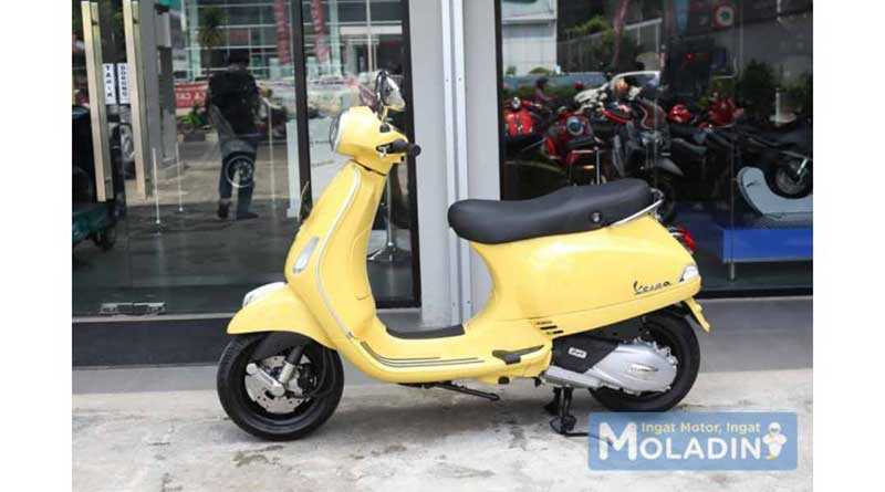 Oli Gardan Vespa Lx 125. Mau Punya Gaya Retro? Yuk, Kenalan Dengan Vespa LX 125