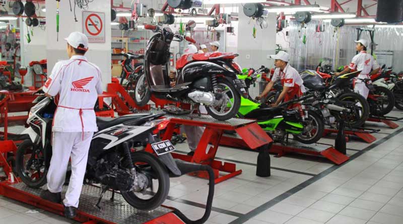 Biaya Turun Mesin Motor Suzuki Smash. Segini Biaya Turun Mesin Motor, Jangan Kaget – Moladin