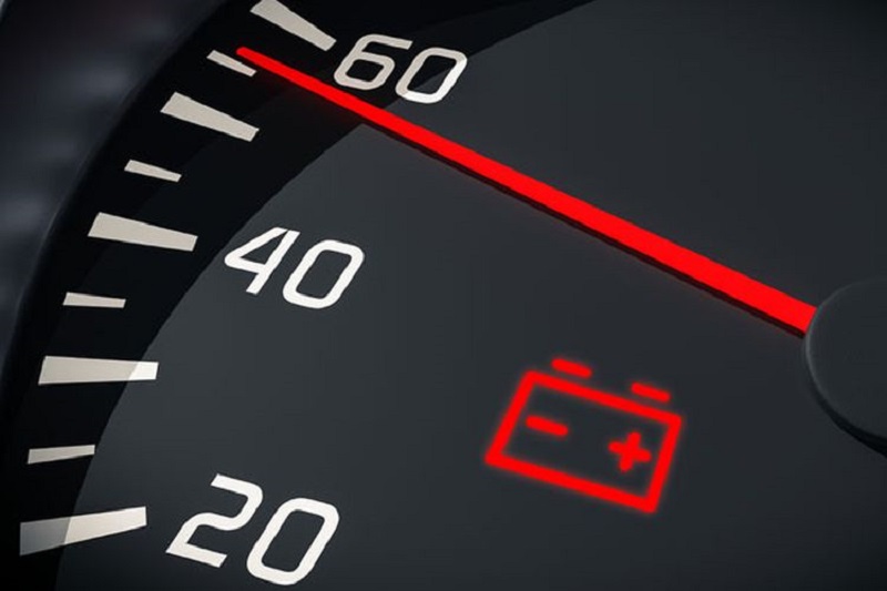 Cara Mengatasi Indikator Aki Menyala Terus. Lampu Indikator Aki Di Mobil Menyala, Jangan Panik – Moladin