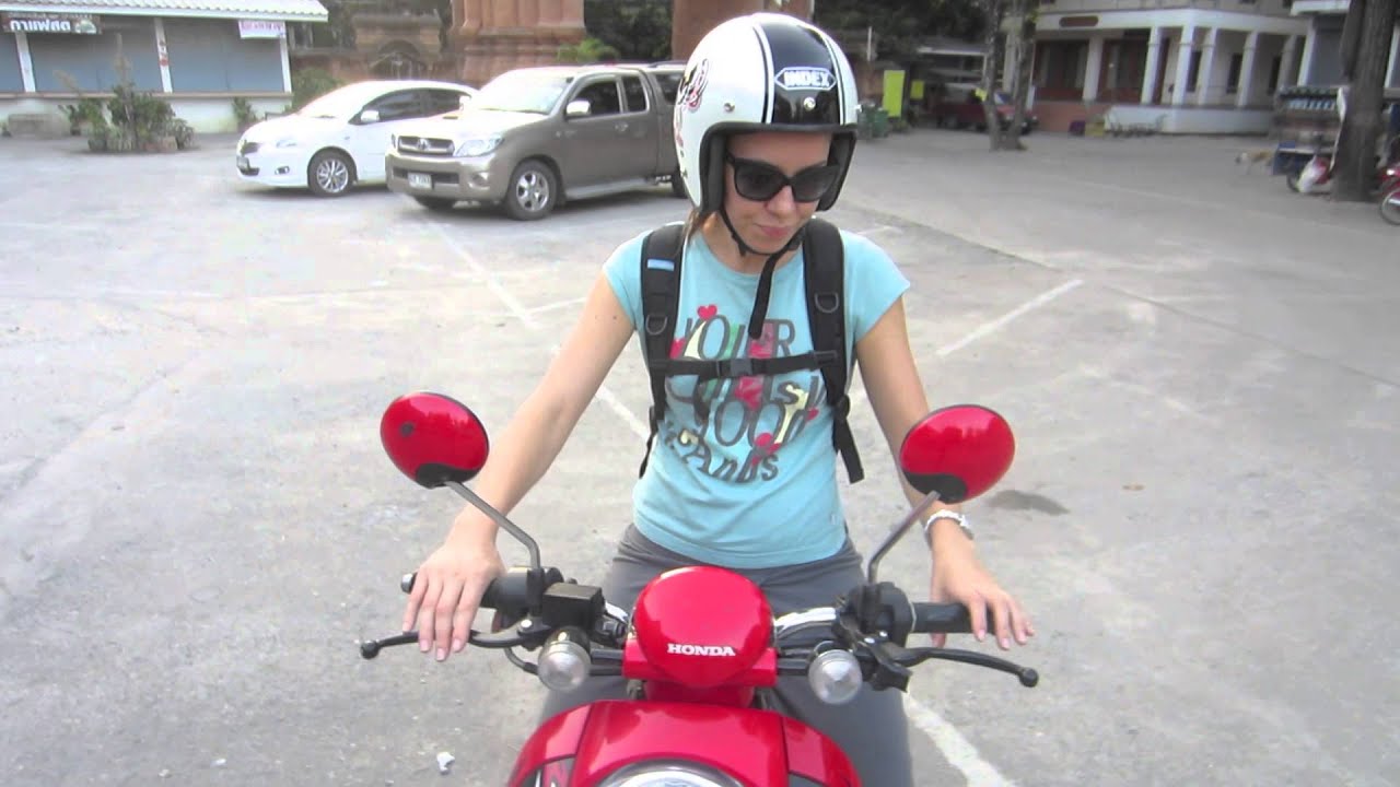 Penyebab Motor Karbu Brebet Saat Digas. 7 Penyebab Motor Brebet Saat Digas – MOLADIN