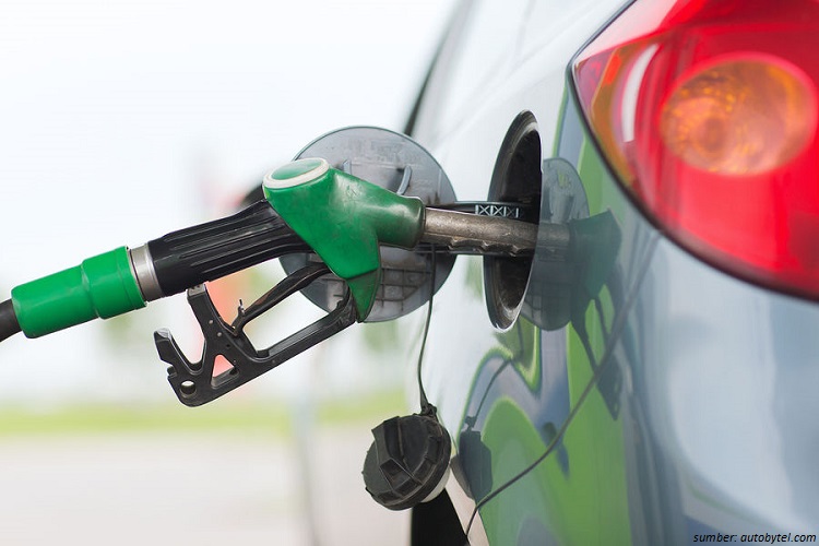 1 Liter Pertamax Berapa Km. 1 Liter Bensin Berapa Kilometer Mobil Bisa Melaju? – Moladin