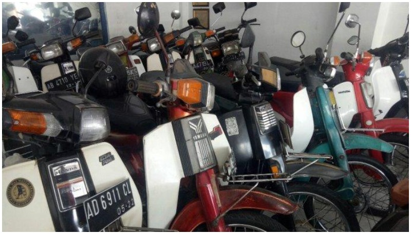 Rekomendasi Oli Mesin Vespa 2 Tak. 4 Rekomendasi Oli Motor Tua, Awas Salah Pilih! – Moladin