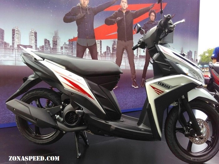 Ukuran Ban Yamaha Mio Z. Lihat spesifikasi Mio Z ini, cuma beda ukuran ban depan dan ban