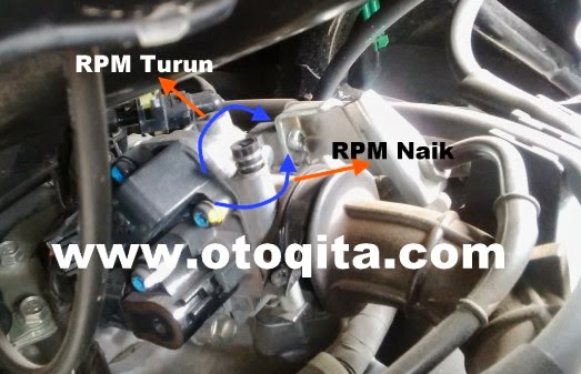 Cara Setel Angin Vario 125. Gambar Cara Setel RPM Idle Motor Honda Vario Injeksi 125 – Situs