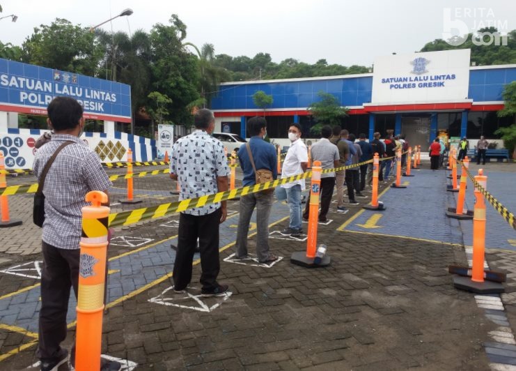Nembak Sim Malang. Ngoceh 'Tarif SIM Nembak', Seorang Calo SIM di Intimidasi