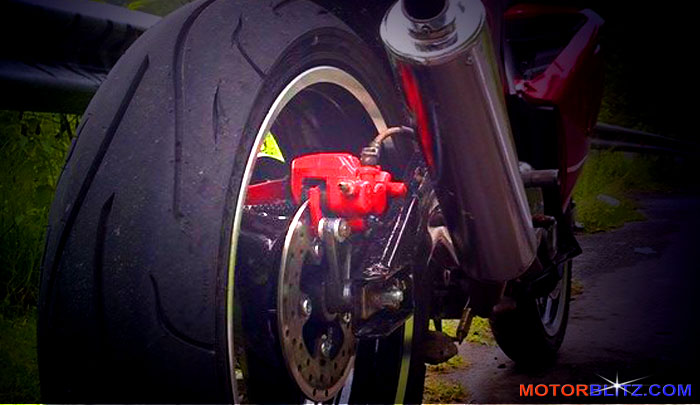 Velg Vixion Di Jupiter Mx. Bagaimana tampang Jupiter MX 135 setelah memakai ban besar