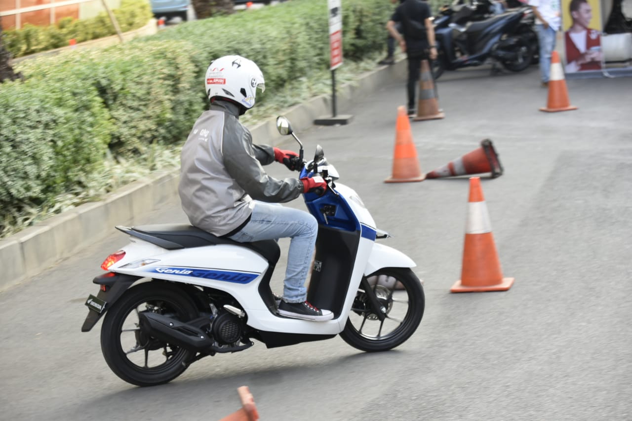 Velg Scoopy Made In China. Honda Genio Resmi diperkenalkan Di Jakarta-Tangerang