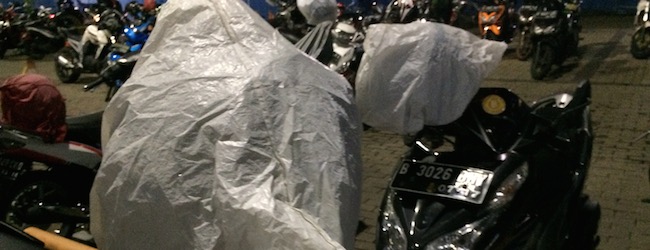 Bagasi Yamaha Aerox 2018. Review Yamaha Aerox 155 ala Konsumen,… bagasi luas... selamat