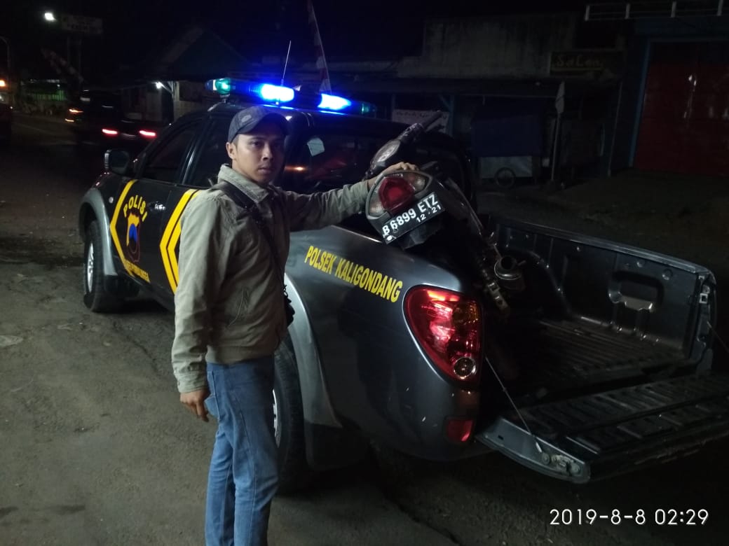 Sepeda Motor Vega. Tergeletak Tanpa Pemilik, Motor Vega Diamankan Polisi