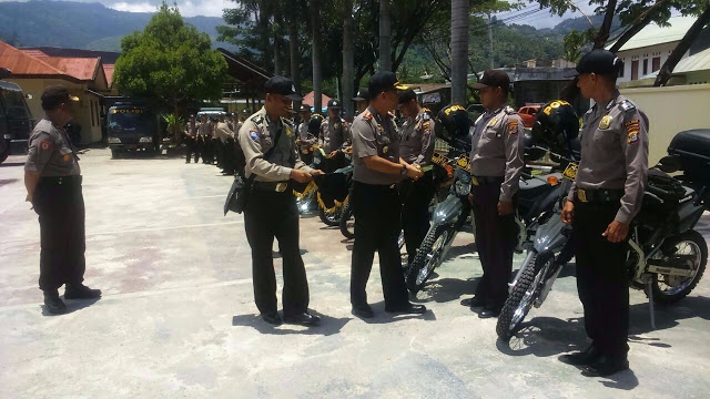 Stnk Motor Kawasaki Klx. Kapolres Kolut Serahkan STNK Motor Dinas Bhabinkamtibmas