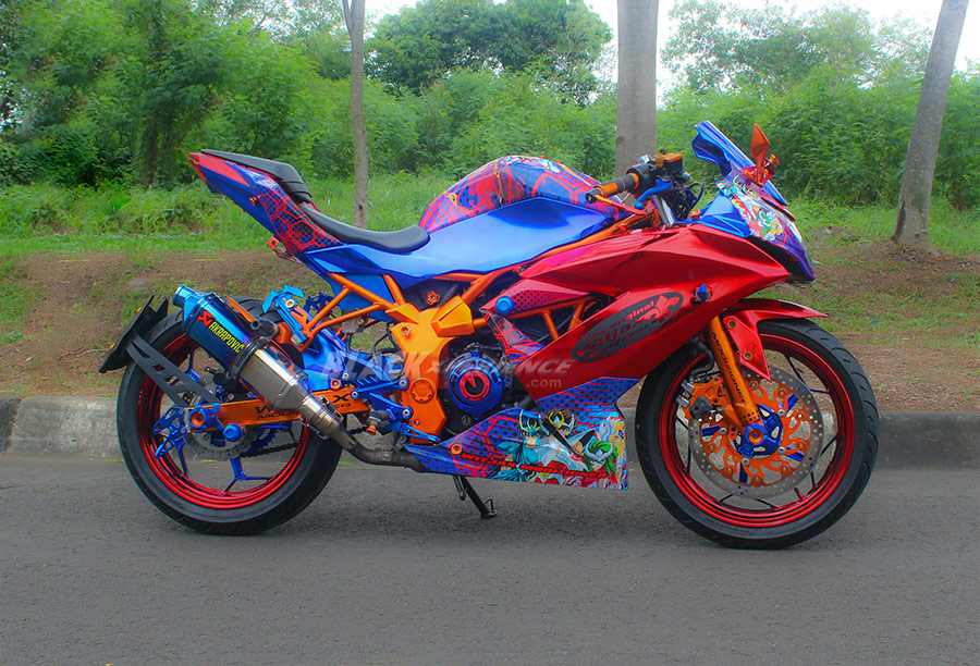 Modifikasi Kawasaki Ninja Rr Mono. Reinkarnasi Kawasaki Ninja RR Mono Milik Maria