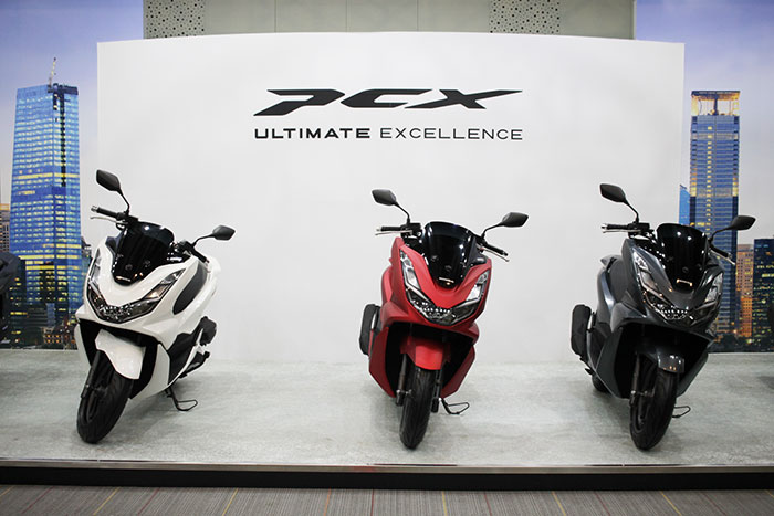 Harga Pcx Terbaru 2021. Pasca Diluncurkan Februari 2021, Harga Honda PCX 160 Naik