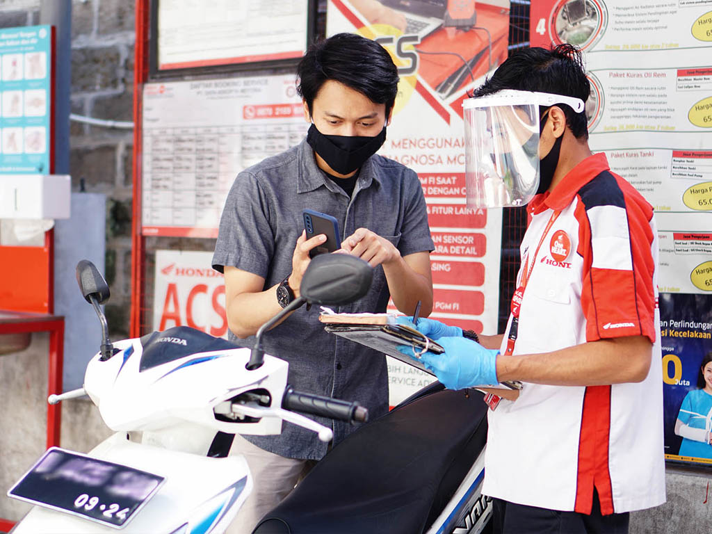 Cara Servis Pertama Motor Honda. Klaim Servis Motor Honda Gratis Sekarang Bisa Pakai Handphone