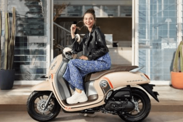 Cara Memasang Standar Tengah Motor. Tips Mudah Gunakan Standar Tengah