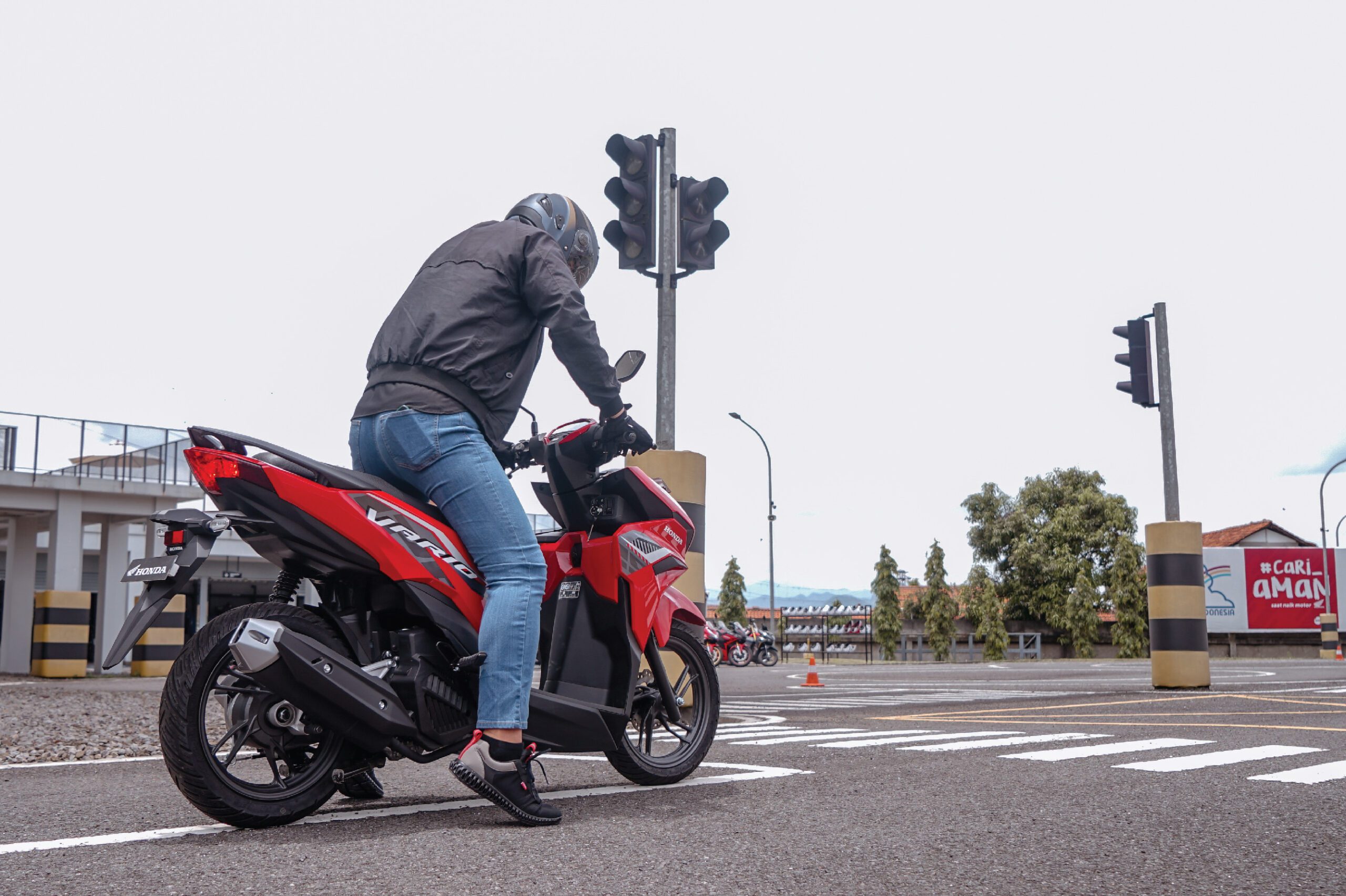 Part Mesin Motor. Mesin Motor Matik Mendadak Berisik, Curigai Bagian-bagian Ini