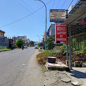 Hak Jalan Depan Rumah. Menyoal Penyalahgunaan Jalan Negara atau Jalan Umum