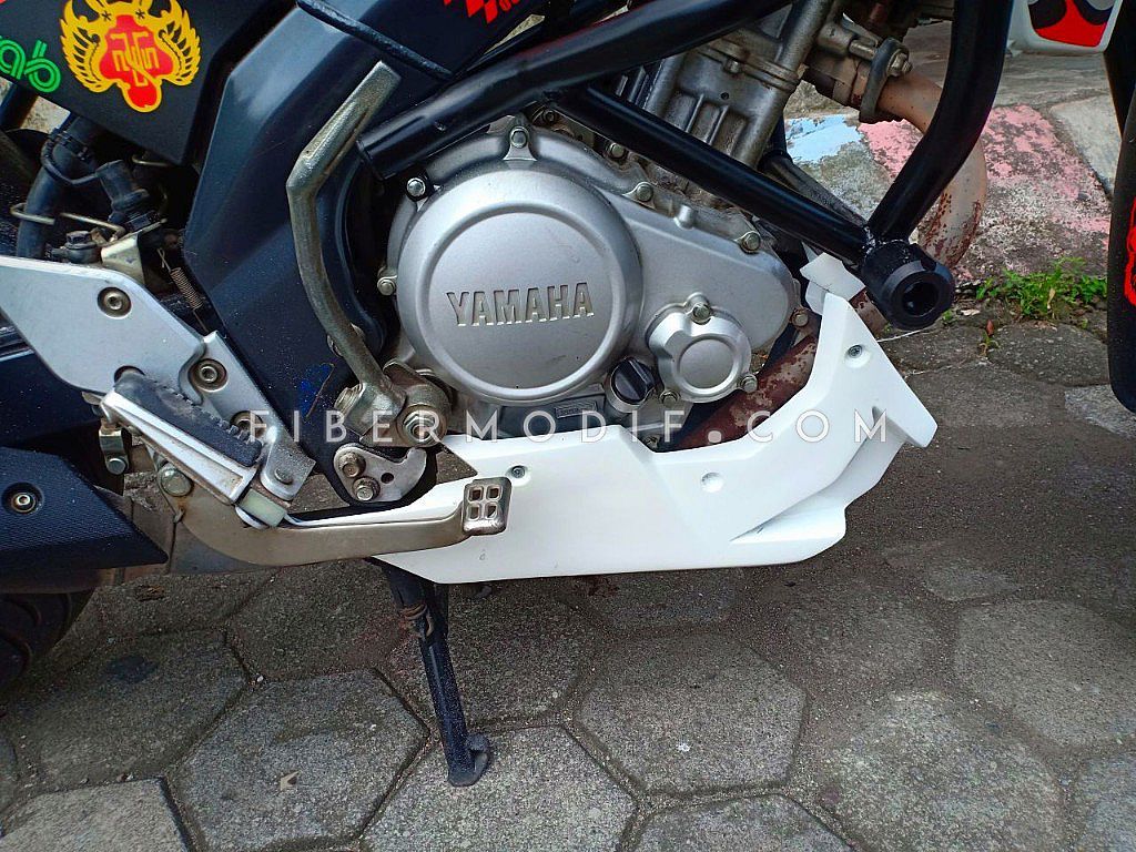 Vixion Modif Mt 125. [Terpasang di Vixion] Custom Cover Engine model MT125