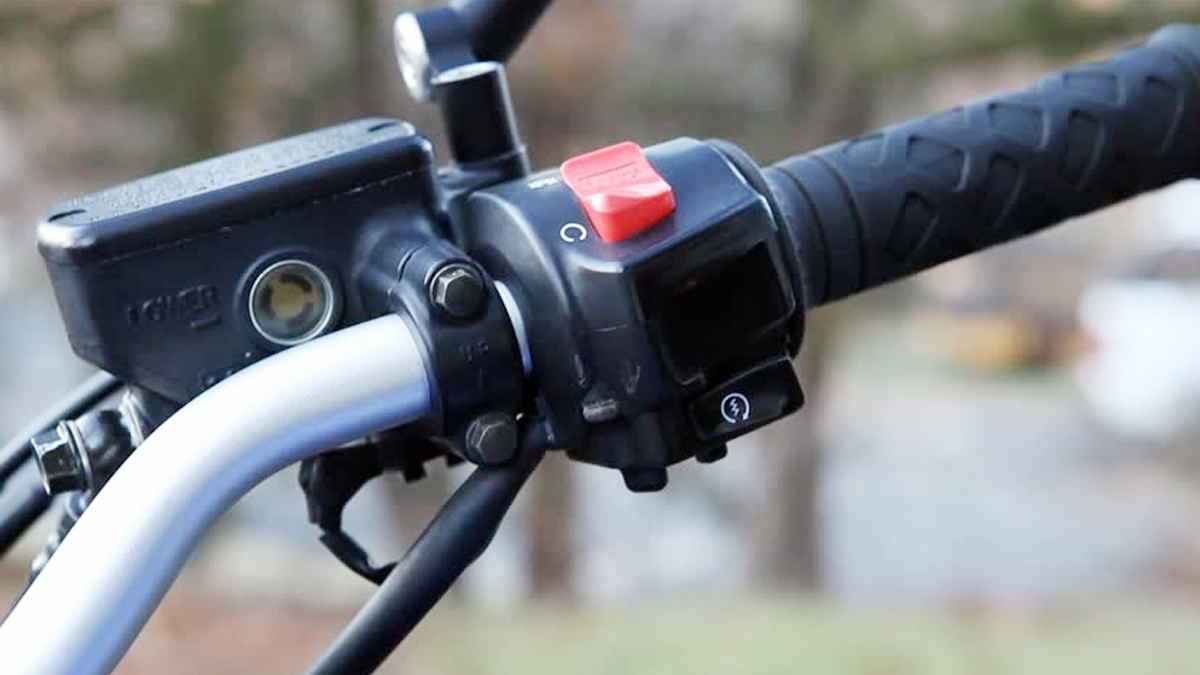 Starter Motor Tidak Nyala. Starter Motor Tidak Menyala? Ini Beberapa Penyebabnya
