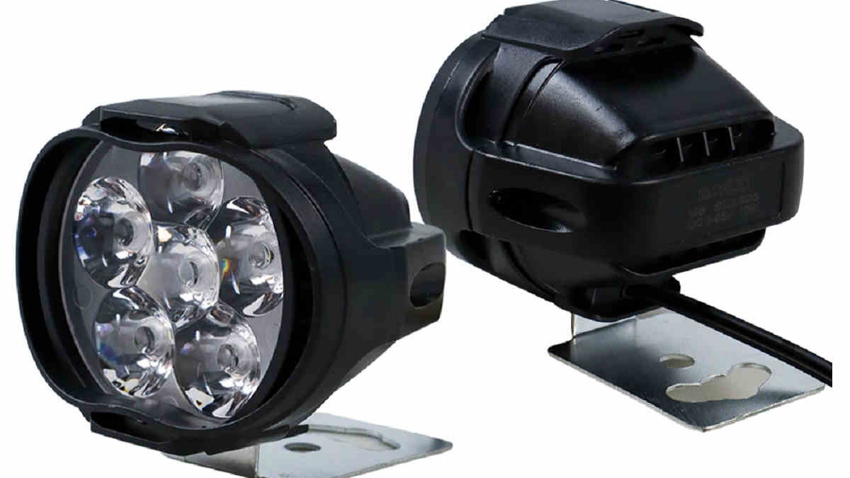 Lampu Tembak Motor. Lampu Tembak Motor Banyak Jenisnya, Sesuaikan Kebutuhan Anda