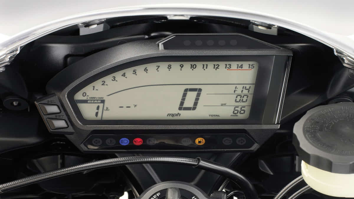 Cara Memperbaiki Speedometer. Cara Memperbaiki Speedometer Digital Motor, Cek Langkah