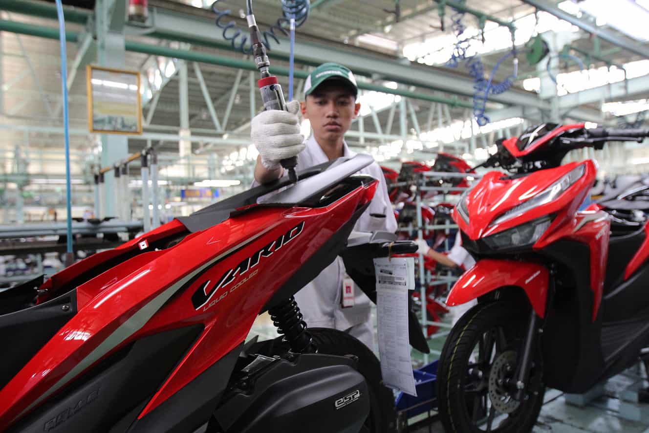 Berapa Varian Warna Vario 150. Honda Vario Tampil Lebih Sporti Dengan Warna Baru