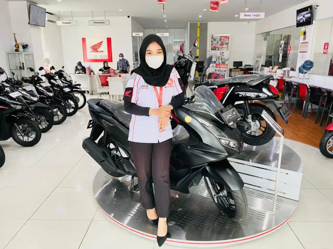 Gaji Admin Dealer Yamaha. Tugas Admin Dealer Motor Honda, Gaji, Jam Kerja dan Kualifikasi